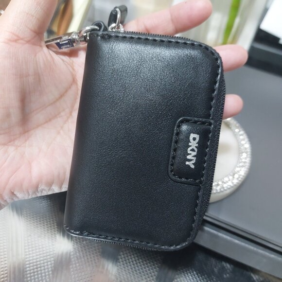 DKNY Mini Coin Purse Mini Clip On Bag Coin Purse Cute Practical 1 PIECE ONLY - Picture 7 of 10